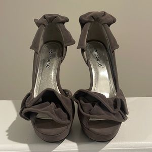 Dollhouse Peep Toe Gray Suede Pumps